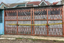 Ragukan Sekeluarga Tewas...