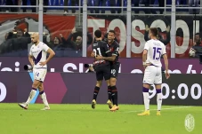 Hasil AC Milan vs Fiorentina:...