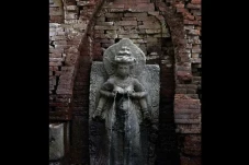 Kisah Candi Sumber Tetek,...