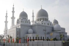 Masjid Sheikh Zayed...