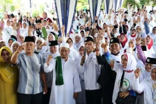 Santri Dukung Ganjar...