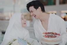 Beri Kejutan Ulang Tahun...