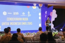 Kemendikbudristek Percepat...