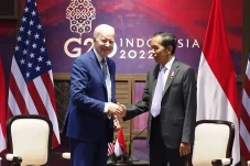 Dari Bali, Joe Biden...