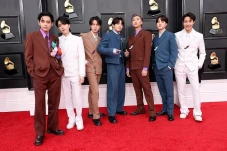 Masuk Nominasi Grammy...
