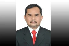 Menyegarkan Kembali...