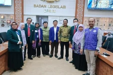 Baleg DPR Bersama IAKMI...