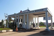 Pria Bogor yang Bangun...