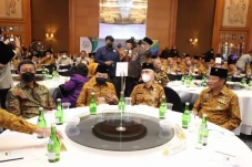Try Sutrisno dan Wiranto...