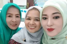 Biodata Gubernur Wanita...