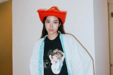 Imbas Buka Baju di Atas...