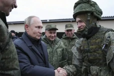 Putin Putuskan Pemilik...