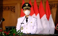 Ibunya Dilecehkan Netizen,...