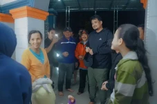 Netizen Pergoki Alat...