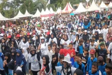 Masyarakat Desa Dukung...