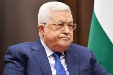 Presiden Palestina Diam-diam...