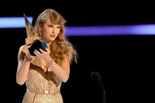 Taylor Swift Menang...
