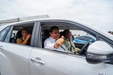 Sektor Otomotif Dukung...