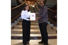Kristina Penyanyi Dangdut...