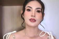Saksi Bongkar Identitas...