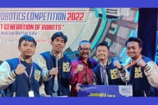 Robot Pengambil Sampah...