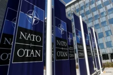 Negara-negara NATO Uji...