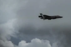 Jet Tempur Siluman F-35A...