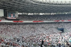 Bangsa Sedang Berduka,...