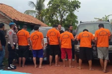 Polisi Gulung Komplotan...