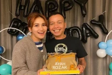 Ayah Ayu Ting Ting Pernah...