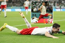 Tangis Robert Lewandowski,...