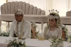 Kiki Amalia Dipinang...