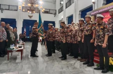 Dadang Rahmat Hidayat...