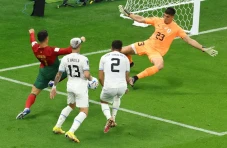 Hasil Portugal vs Uruguay:...