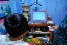 TV Lokal Tak Bisa Siaran...