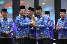 Korpri Beri Penghargaan...
