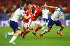 Wales vs Inggris: Tiga...