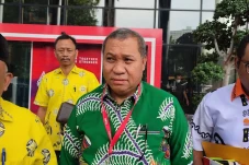 KPK Duga Advokat Roy...