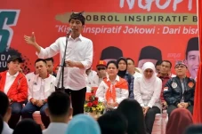 Komitmen Jokowi Persiapkan...