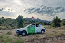 Mobil Milik Google Maps...