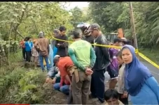5 Penumpang Tewas Akibat...