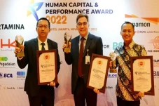 bank bjb Raih Penghargaan...