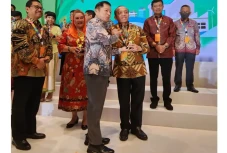 KLHK Tegaskan Komitmennya...