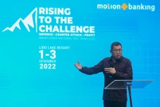 Hary Tanoesoedibjo Berbagi...