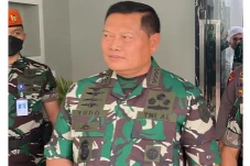 Jika Jadi Panglima,...