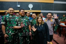 Pelaut Ulung, Laksamana...