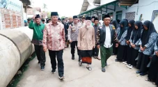 Tangkal Kelompok Radikal,...