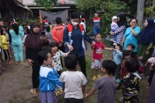 Relawan Pertamina Peduli...