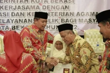 187 Pasangan Suami Istri...
