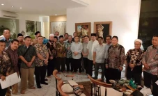 Dibuka Esok Lusa, Munas...